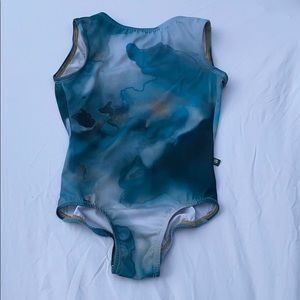 Luckyleo sleeveless leotard.